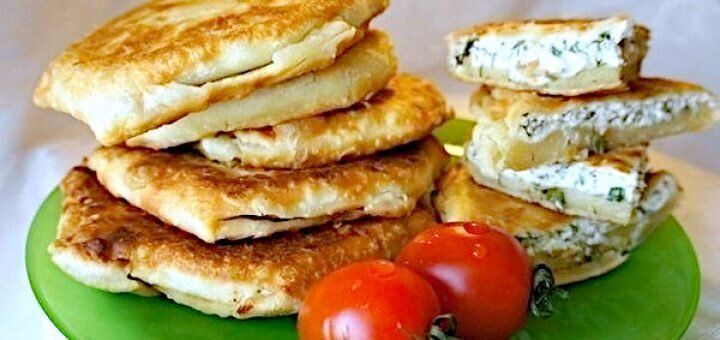 Кефирные конвертики с сыром