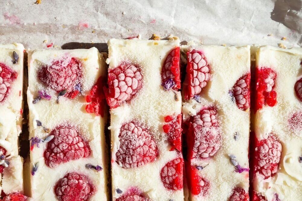 Пошаговый рецепт как приготовить овсяные батончики с замороженным йогуртом