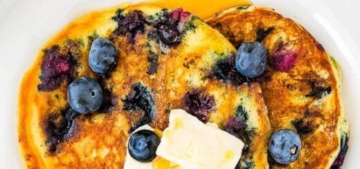 Оладьи с черникой