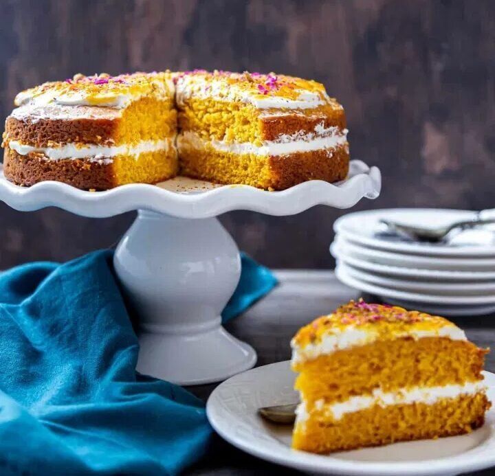 Манговый торт