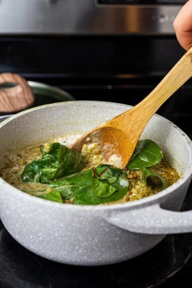 Карри с чечевицей и киноа