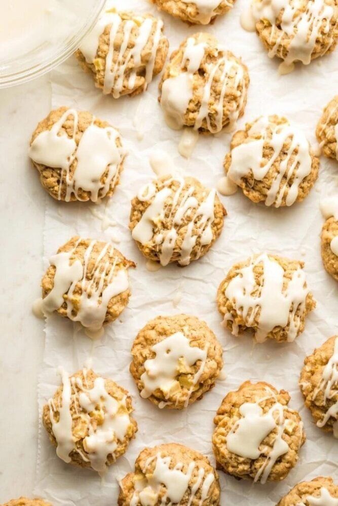 Овсяное печенье с яблоками и корицей