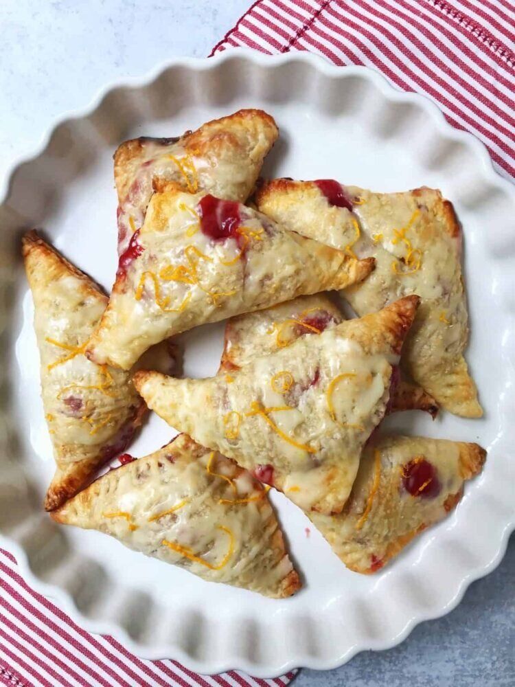 Вишневые уголки