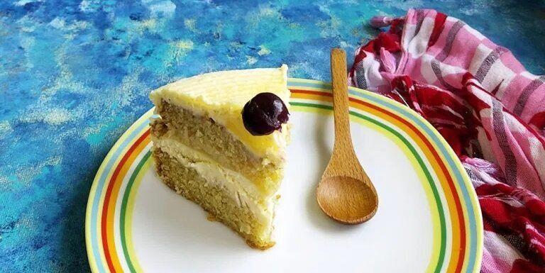 Ананасовый бисквит