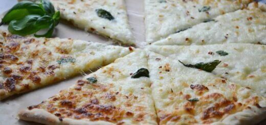 Белая пицца