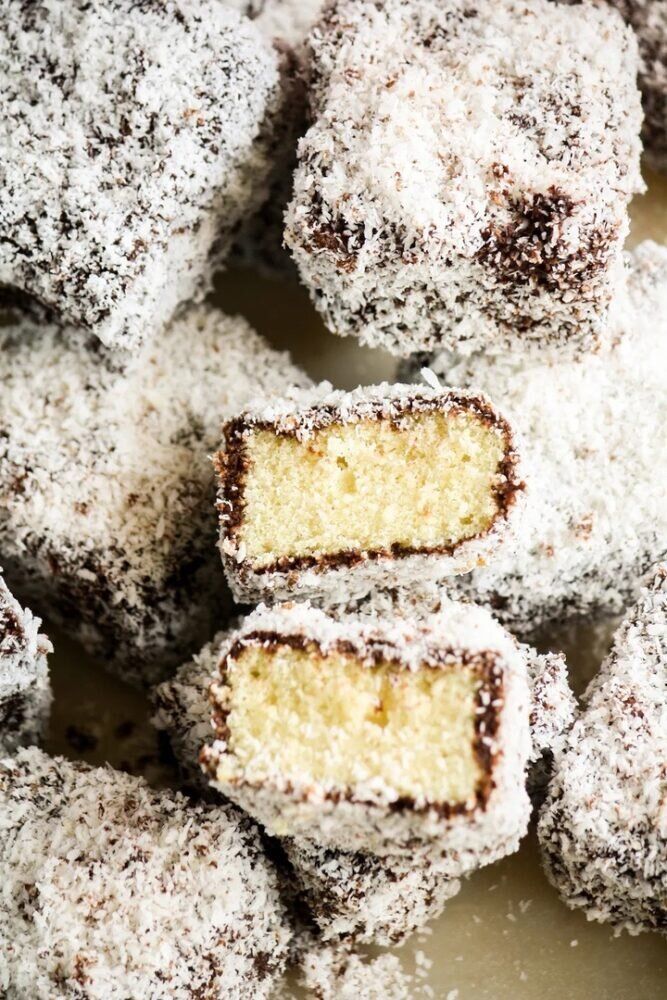 Пирожные Лемингтоны