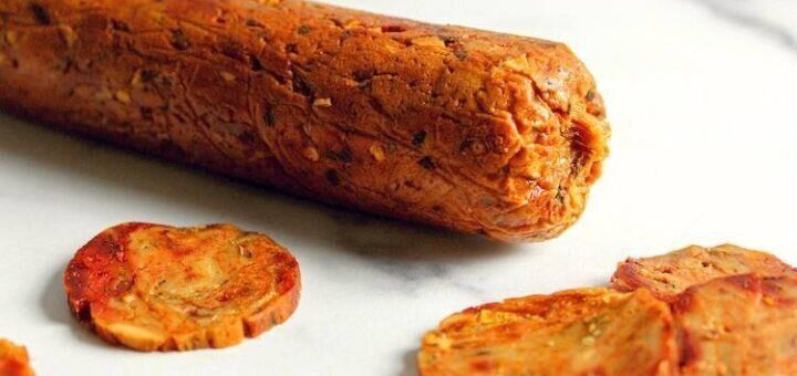 Веганская пепперони