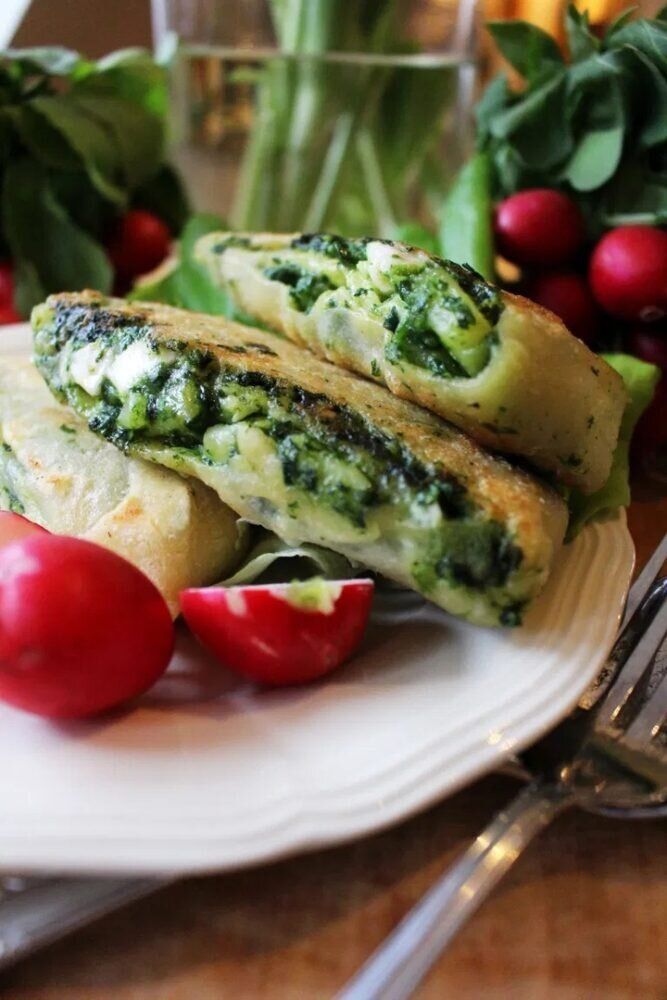 Пироги со шпинатом