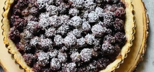 Ежевичный пирог