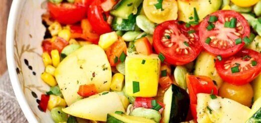 Теплый салат с кабачками